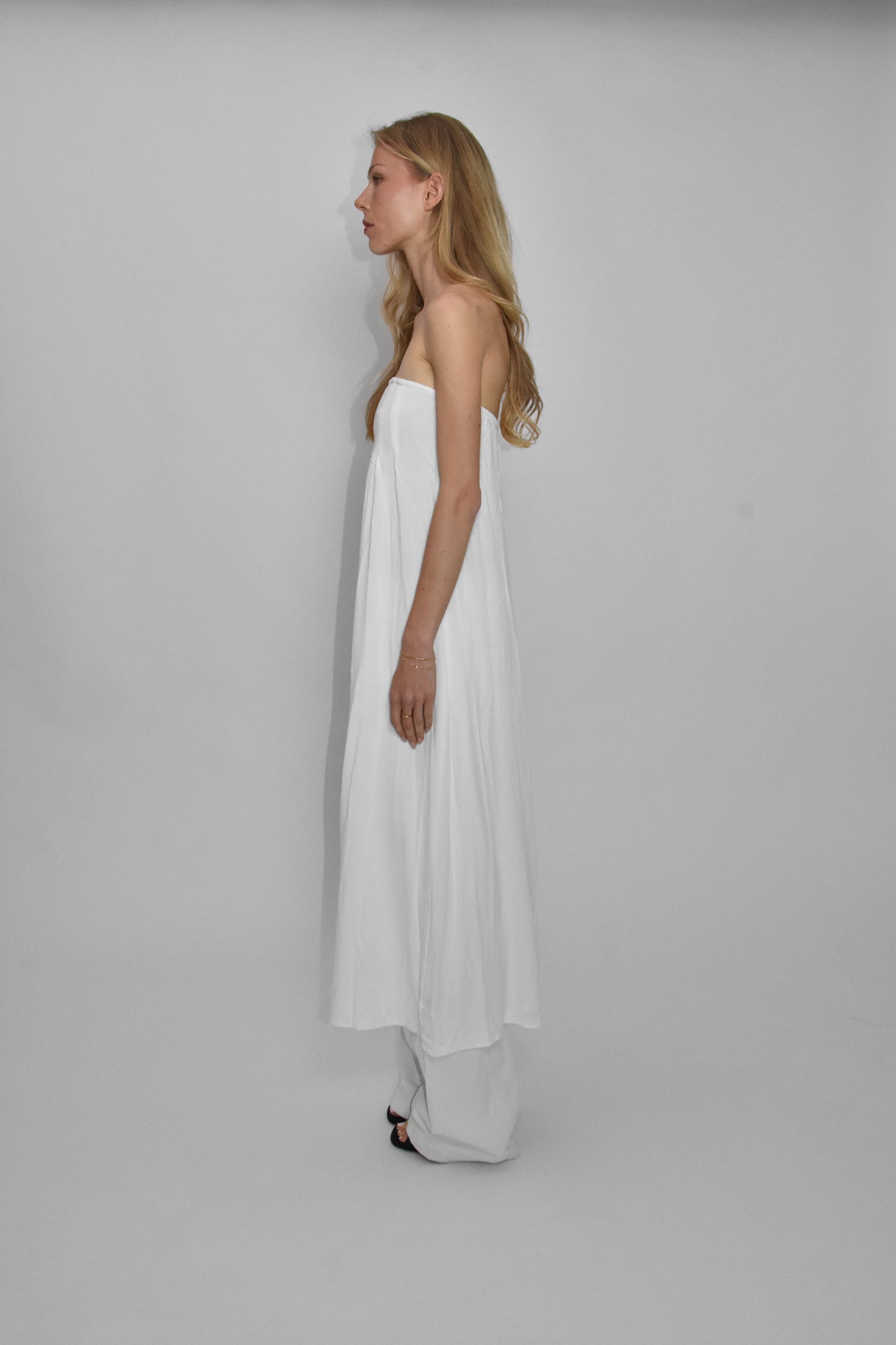 Strapless dress